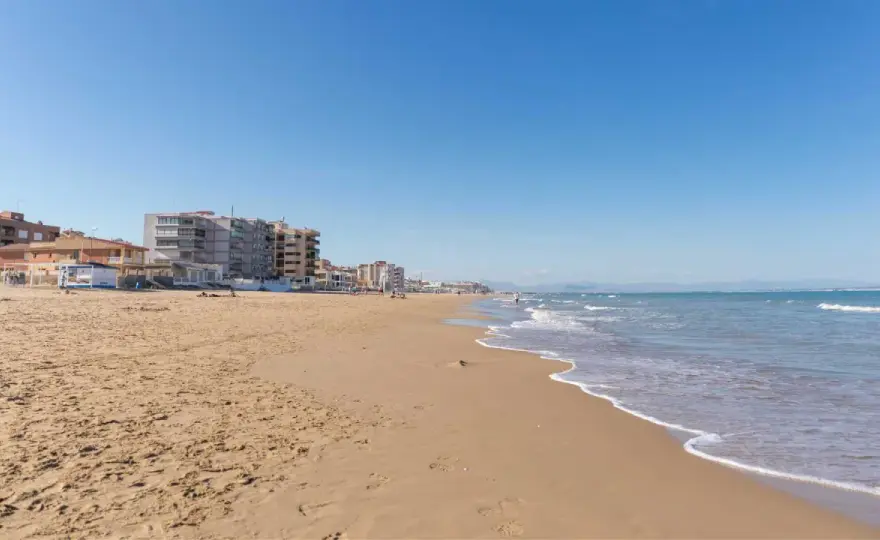 Playa La Roqueta - ¿La mejor opción en Guardamar?