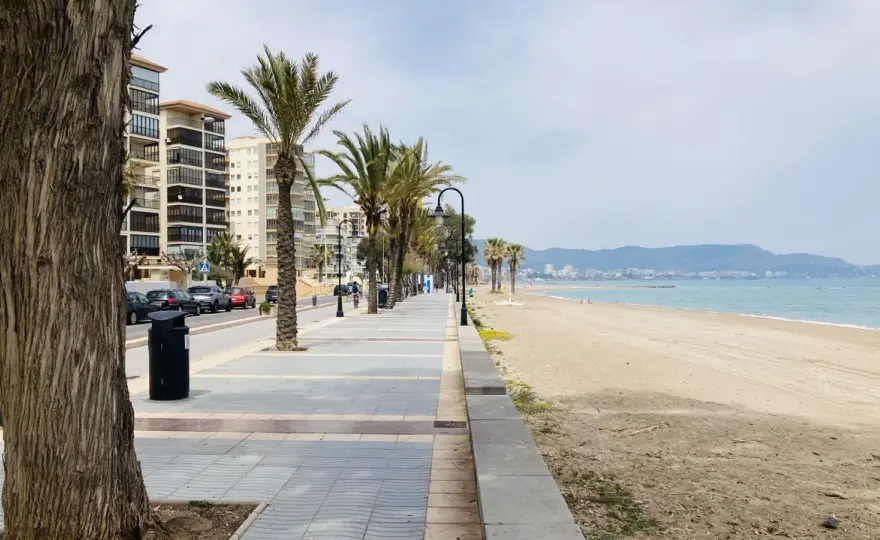 Playa del Gurugú - ¿Tu mejor opción en Castellón? Guía completa