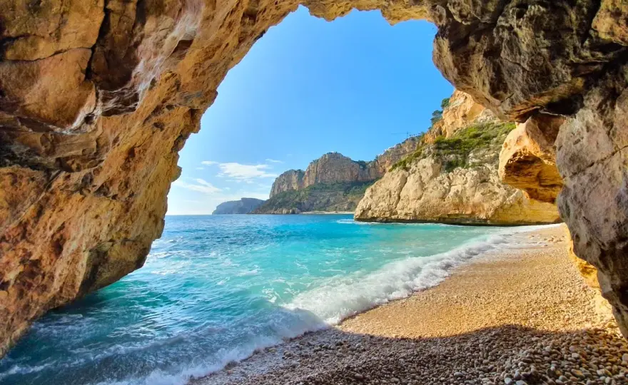 Cala dels Testos - ¿Realmente merece la pena el esfuerzo?
