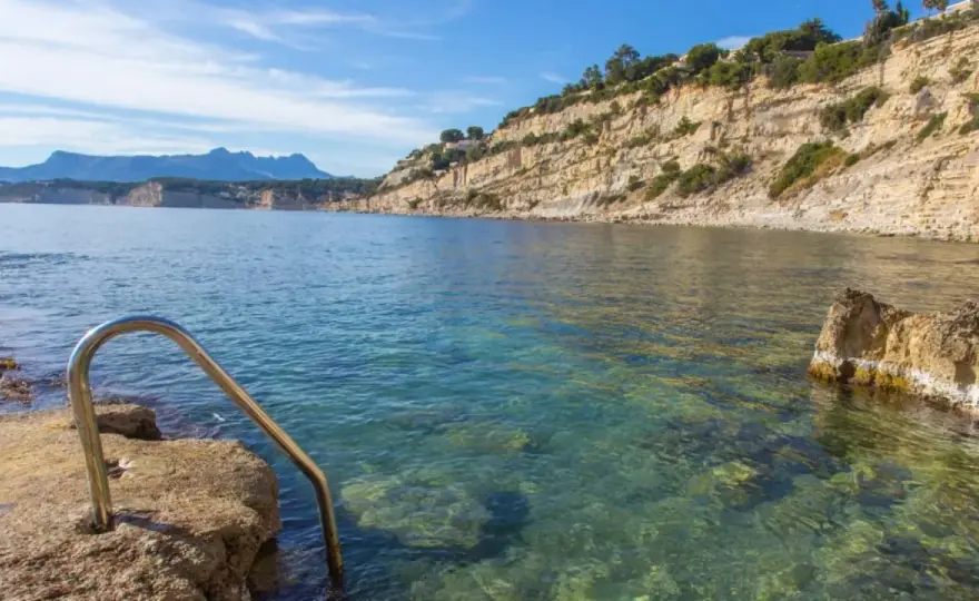 Cala Punta Estrella Moraira - ¿Es para ti? Guía completa