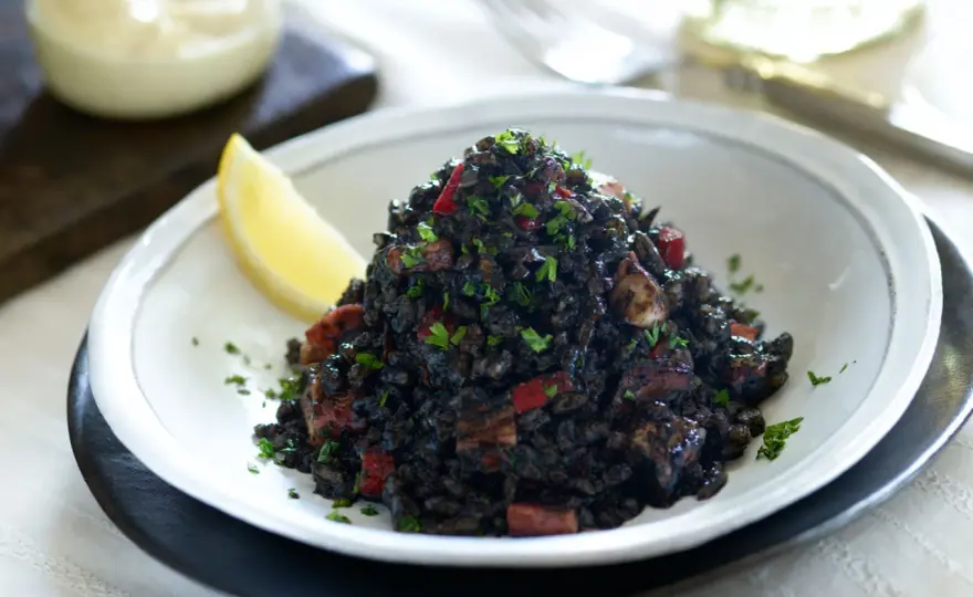 Arroz negro perfecto - Guía para cocinarlo y pedirlo bien