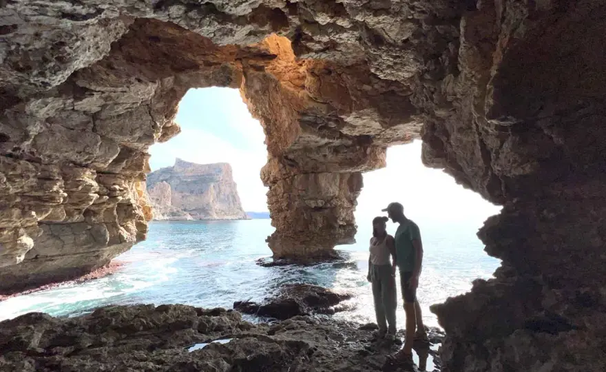 Cova dels Arcs y Cala Moraig - Guía para una visita perfecta