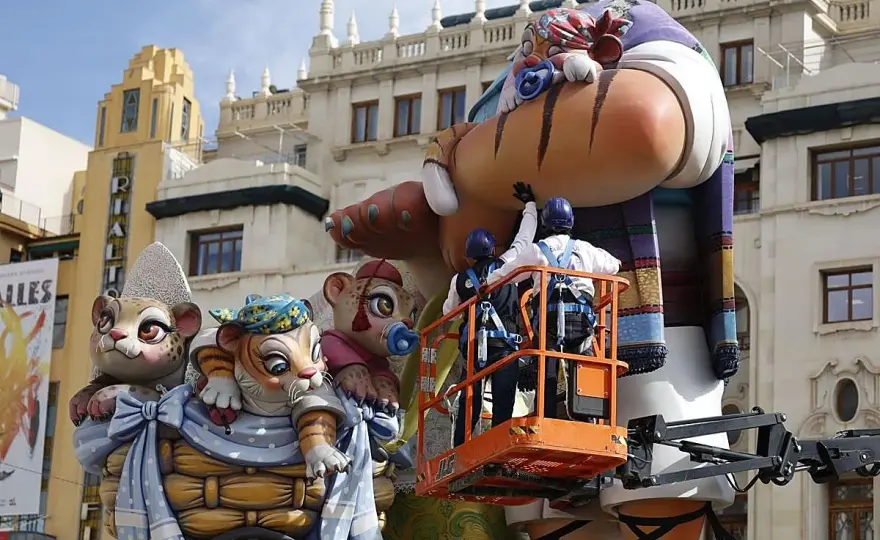 Plantà Fallas 2026 - Fechas clave y cómo vivirla en València