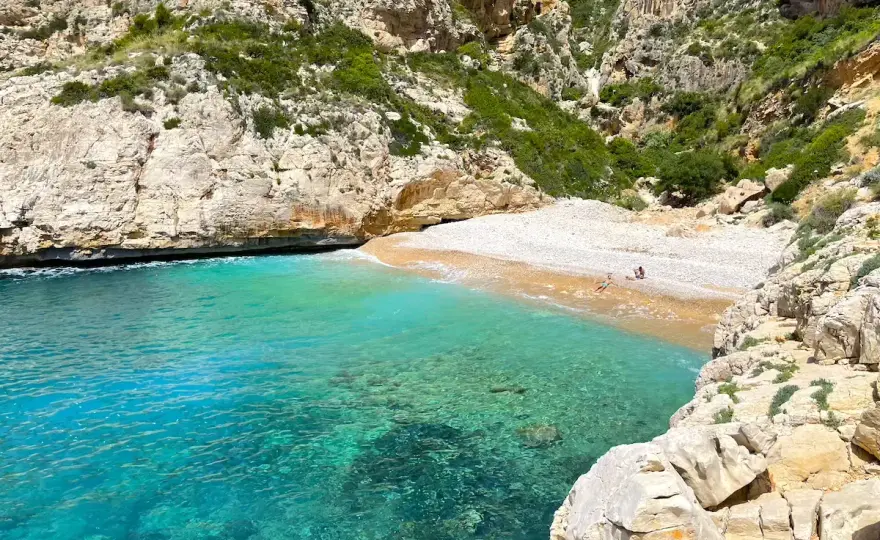 Cala Testos Benitatxell - Guía completa para tu visita
