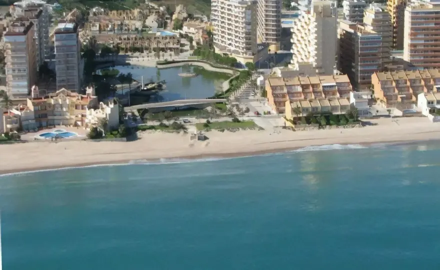 Playa La Goleta, Tavernes - ¿Es la mejor opción para ti?