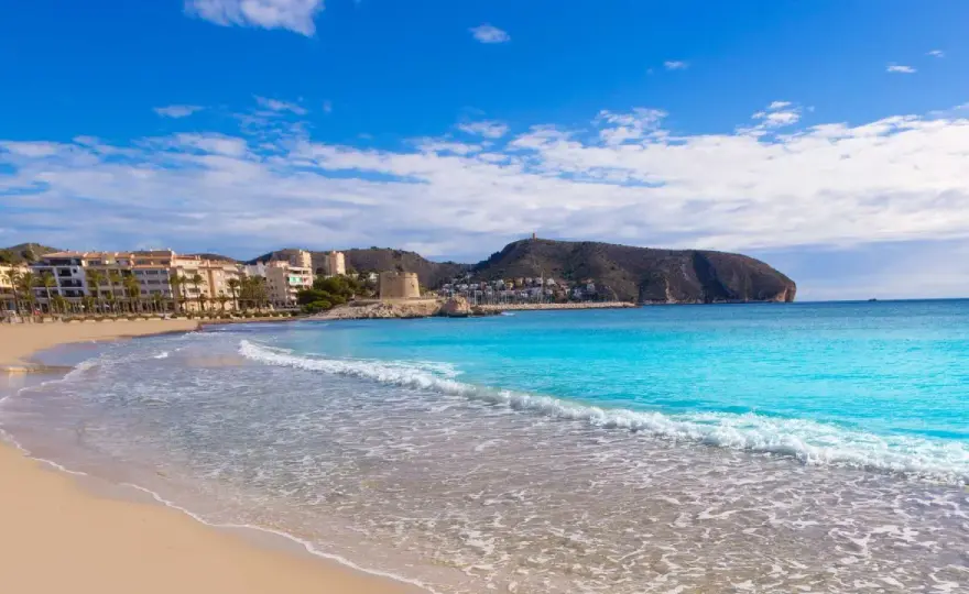 Playa L'Ampolla Moraira - ¿La mejor para familias?