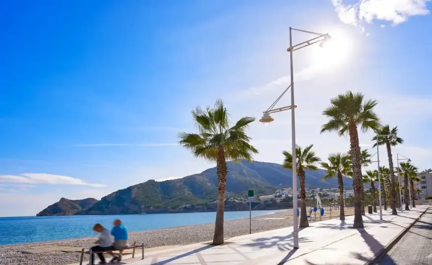 Playa Cap Blanc - ¿La mejor opción en Altea para un día fácil?