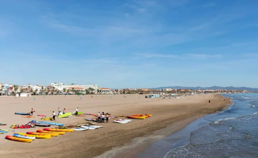 Playa Malvarrosa - Guía definitiva para una visita perfecta