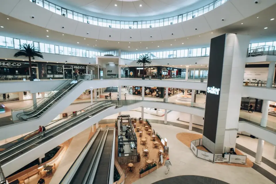 Las mejores zonas comerciales de Valencia y cómo recorrerlas